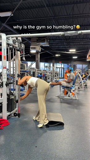 The Look Over Reaction to Running Man