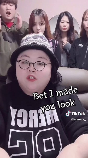 제자들과 Made you look 커버 NG영상🤣 #쏘머즈#갓솔저#madeyoulook#NG#NG장면#ng영상#추천#추천떠라#노래커버#현실#실제영상#요즘유행#틱톡교실#틱톡순삭 #틱톡교실#틱톡코미디#코미디#코믹#fyp #foryou#madeulook#gucci#louisvuitton#trending#coversong#singing#comic