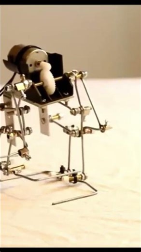 unik kreatif robot || Humanoid walking mechanism with Dcmotor #project #diy #youtubeshorts