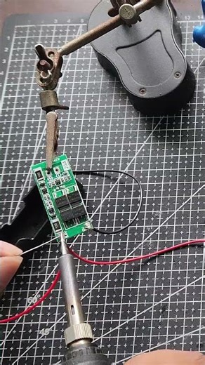 Building A Line Follower Test Robot #arduino #linefollower #3dprinting #diyrobot #robot #esp32