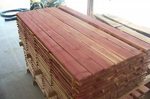 Cedar wood and Cedar chest design question