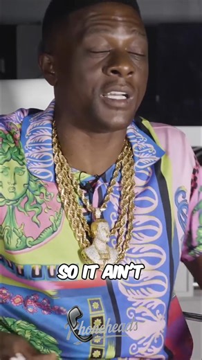 How big is Shaq? Big enough to inspire a 6-mattress bed! Connecting king-size mattresses with a strip creates the ultimate flat, trampoline-like sleeping experience. Time to build a super-sized sleep sanctuary. #ShaqSize #MattressGoals #BedroomDesign #SleepSanctuary #KingSizeBed #HomeImprovement #DreamBed | Phoneheads