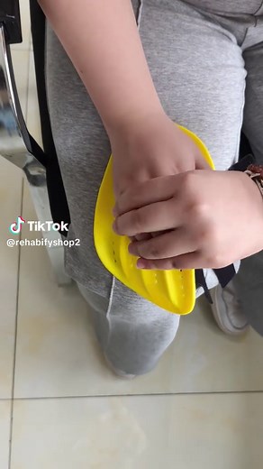 Finger Separator for Hand Recovery and Stroke Training