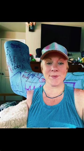 #greenscreen Becky isnt broken!!!! Well, my foot isnt broken. We can leave my mental health out of this. ##cast##bunion##surgery##fml##foot##ididit##healthy