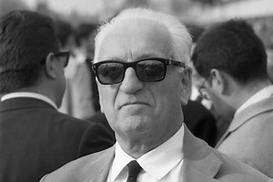 Enzo Ferrari: biografía, film, frases, muerte y mucho más