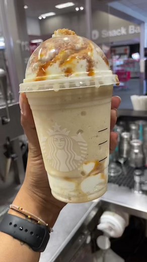 Caramel Ribbon Crunch Frappuccino Creations with @cigsean
