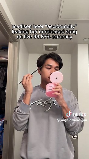 Madison Beer: Iconic Moments from Reckless Livestream