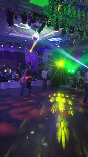 Fernanda's Surprise Dance with the Golden Boys