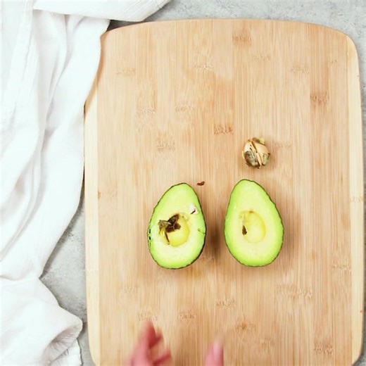 The appetizer that will win everyone over😏 👉Comment “recipe” for the link! ‌ Crispy brown sugar bacon wrapped around a creamy avocado, and it’s easy! #bacon #avocado #appetizer #fingerfoodrecipe https://ohsweetbasil.com/bacon-wrapped-avocado-appetizer/?fbclid=IwY2xjawOmvwpleHRuA2FlbQIxMABicmlkETE2eXFpVG9Ob0lMNzJmVmlkc3J0YwZhcHBfaWQQMjIyMDM5MTc4ODIwMDg5MgABHp8o9cWE-f3CJOIBxuwOHsSl55rfcgrEegQHwG8ohzdV3LHpiXDhNTjNRmva_aem_gtjC9lsURSY7arTsVMJxOA | Sweet Basil