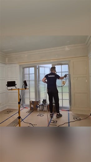 Say goodbye to heavy roller marks 👋 This panelling was packed with texture and needed serious prep – but @mjbdecorator worked his magic to smooth it out and get it spray-ready. The result? A flawless, even finish that completely transforms the space. All part of turning two tired rooms into one stunning lounge full of character and detail. 💪🎨 #WAGNERprofessionals #wagnerprofriday #spraypainting #woodpanelling #professionaldecorator #interiorpainting #surfaceprep #sprayfinish #decoratorsofinst