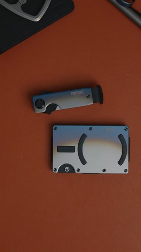 Ridge on Instagram: "Burnt Titanium MagSafe Wallet + Ridge Key Case = The ultimate daily driver. Sleek, secure, and organized. The best EDC you can find #ridge #edc #edcgear #everydaycarry #edccommunity #ridgewallet #wallet #magsafe"