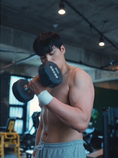 Exploring Left-Handedness and Its Unique Traits