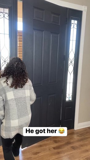 12K views · 285 reactions | Pizza guy pranks customer  | Kenyon W. | Facebook