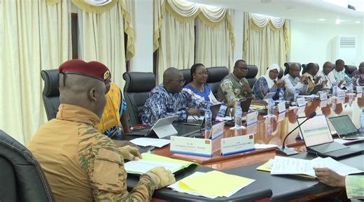 🔴 Burkina Faso : Le ministre chargé de l’Agriculture a présenté au Conseil des ministres du 29 décembre 2023, un rapport portant sur la situation prévisionnelle de la campagne humide 2023-2024 #BurkinaFaso #Faso7 | Faso7