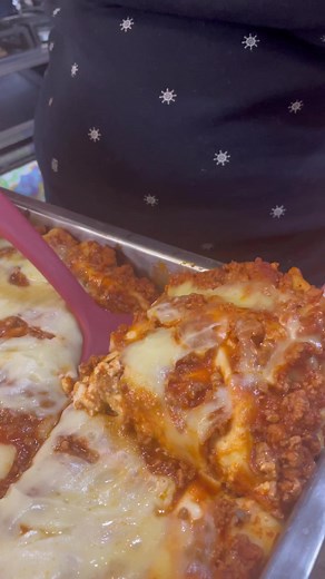 411K views · 12K reactions | LASAGNA Recipe below:2 pounds ground...