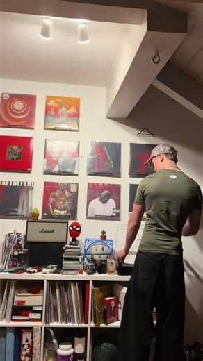21 Questions with 50 Cent: Vinyl Collection Insights