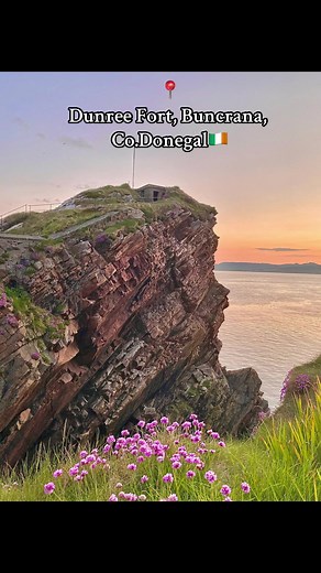 Incredible Views From Dunree Fort, Buncrana 🇮🇪 Dunree Fort is a Coastal defence fortification built in 1798 following the arrest of Wolfe Tone #dunreefort #dunree #buncrana #inishowen #donegal #coastline #loughswilly #wildatlanticway #atlanticocean #cliffs #musuem #wildlife #welovebuncrana #rocks #seaview #govisitinishowen #govisitdonegal #discoverdonegal #beauty #peaceful #view #beauty #beautifulsky #wolfetone