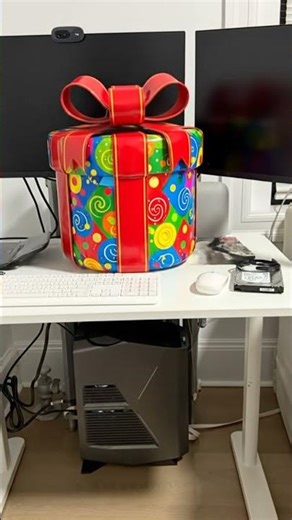 My Alienware R8 Ran SO HOT… It Literally Became a Christmas Gift