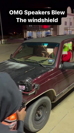 3.9M views · 45K reactions | 勞 “Ain’t Gone Stop” Music Video Coming Soon #musicvideo #video #newmusic #grinch #upcoming #heavybass #dcaudio #speakers #rap #rapper | Derek Heavy-Williams | Facebook