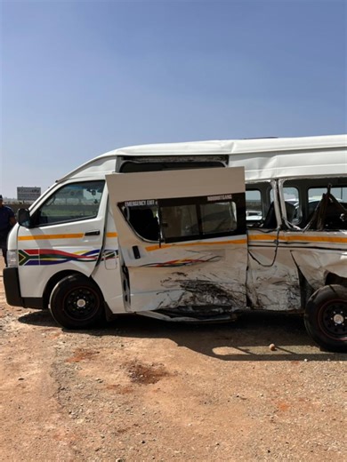 City of Ekurhuleni’s Tikkie Macdonald said metro police officers were controlling traffic lights at the intersection when the accident happened. “It is alleged that the incident happened while there were traffic controllers directing traffic on the intersection of R544 and Heidelberg Road.” The bakkie hit the side of the scholar transport, injuring all eight learners who have been taken to various hospitals. One of the occupants from the bakkie has been admitted to hospital. The driver of the sc