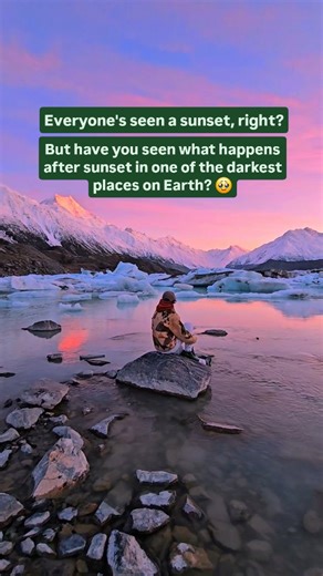 LOCATION ⬇️ Share this with someone who loves the night sky! ✨ One of my favourite things to do in New Zealand is stargazing. The Aoraki Mackenzie International Dark Sky Reserve contains some of the darkest skies in the world, and gazing up at the heavens from this spot on the shores of Lake Tasman makes you feel small in the best possible way. 🌌 The best time to visit is during a new moon, when the skies are darkest. Winter months (May–August) have the longest nights and the presence of the Mi