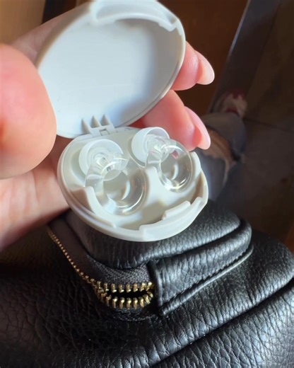 Ready to give your ears a treat? Engage™ 2 earplugs just dropped 💫 Our award-winning style, now updated with a better fit and more comfort. ⭐️ Discreet hearing protection ⭐️ No ‘underwater’ feeling when you speak ⭐️ Always a perfect fit ⭐️ Washable & reusable Ready to give them a try? Shop them now, risk-free. | Loop