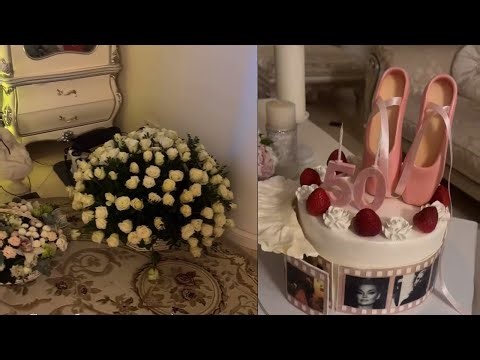 Anastasia Volochkova is shocked by the number of anniversary gifts! A gorgeous cake from Malakhov!