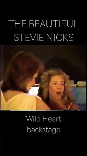 Stevie Nicks sings Wild Heart backstage #fleetwoodmac #stevienicks #singing #vintage #makeup #music
