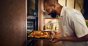 NEFF Slide&Hide® Ovens
