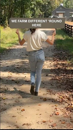 Apple bottom jeans meets dusty farm roads #bootswiththefur #comedy #funny