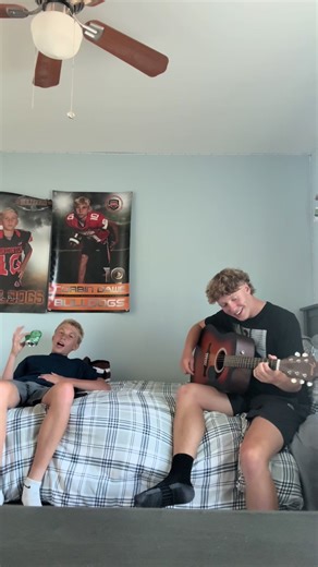 Exploring Broken Window Serenade: Musical Covers and TikToks