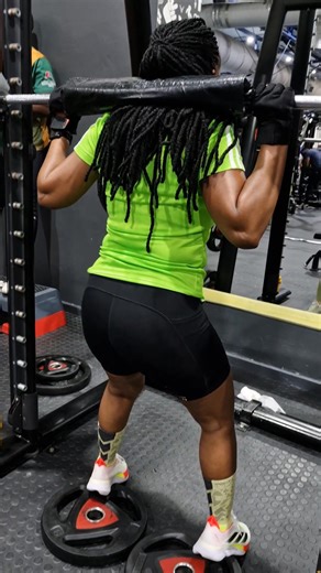 The Smith Machine that men think they own at the gym but, we really love this place | Emmaculate Cindi