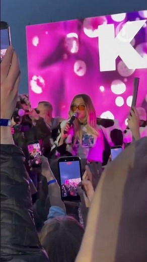 Kesha declares she’s moving to S.F. during surprise DJ set