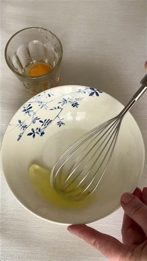 нежнейшая овсянка со взбитыми белками🤌🏻