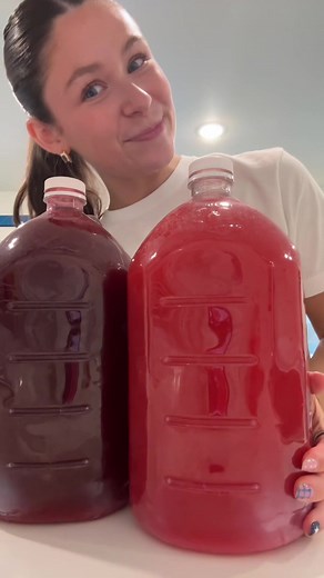 Cherry or Tigers blood?😋✨ #workwithme #worklife #tropicalsno #snowcone #asmrsounds