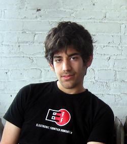 Battle for Aaron Swartz's Legacy Breaks Out at His Capitol Hill Memorial