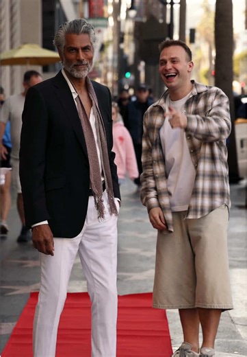 Every walk feels different in Hollywood😍🇺🇸 #RedCarpetBoy