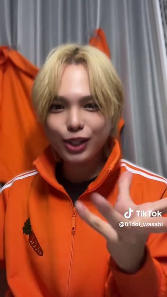 @ウィピ♡ 【We♡P】 さんの新曲「かわウィピ」踊ってみたよ〜🌟 #we♡p さん #FlowerHour #ふらあわ