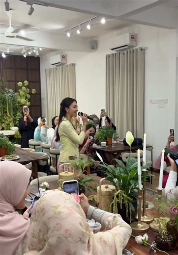 Surprise Jom Raya: An Intimate Event for Female Creatives