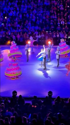Belle & the GIANT Cakes Steal the Show! 🍰🌹 | Disney On Ice
