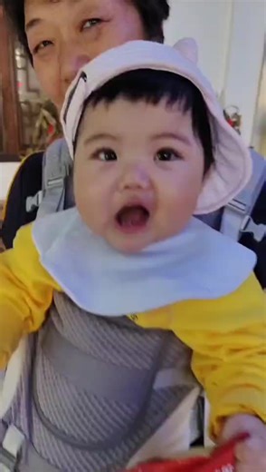 小侄女太可爱啦～🥰⭐️🍓#宝贝#小崽崽:#可爱#宝宝太可爱了 #宝宝成长记