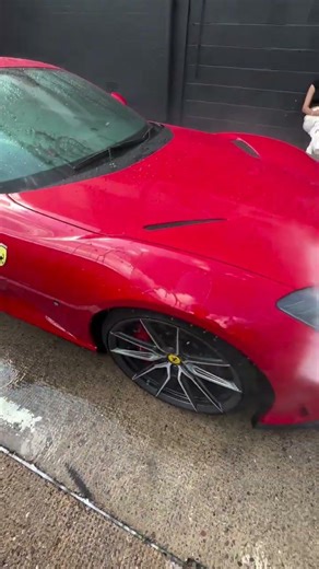 In this colder weather you really need to be using the boost 😮‍💨😮‍💨😮‍💨 #ceramiccoating