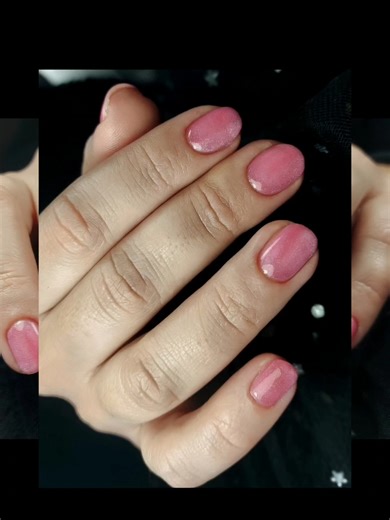 Nuevas uñas con manicura combinada y esmaltado semipermanente ojo de gato con este tono tan bonito... 🔹️Productos utilizados disponibles en @Yournailshop ⤵️ 💅🏽 True Pure Base coat - Andreia Professional 💅🏽 Gel Polish MC3 - Andreia Professional 💅🏽 True Pure Top Coat no Wipe - Andreia Professional 💅🏽 Aceite de Cuticulas coco - Andreia Professional ▪️Puedes encontrar estos productos y mas en www.yournailshop.es 📦🛒🛍 #nailpink ❤️ #nailart #lovenails #gelnailart #gelnailsaddict