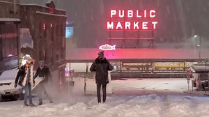 23K views · 309 reactions | Snow stuck to roads and piled up to 6 inches in some locations early this morning, in Seattle, Washington. https://bit.ly/3tR4s7z | AccuWeather | Facebook