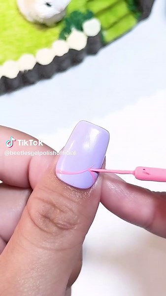 🎨 Bold Color-Block Line Art Nails! Step into spring with vibrant, playful colors and fearless contrasts. These bold line designs bring a splash of energy to your fingertips — because your nails deserve to bloom too! 🌸✨ ❤Product details: · 12 Colors Rainbow Linger Gel Set · 20 Colors Embrace Nature Gel Set #beetlesgelpolish #tiktokmademebuyit #shopvideocarnival #fyp #tiktokshoprestock #trendynails #colorfulnails #nailart #nailinspo #nailtutorial #creativenails #nailartlover