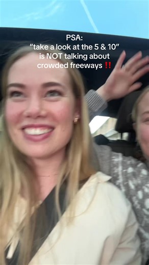 Traffic at LAX is when It’s Beginning To Look A Lot Like Christmas ‼️‼️#itsbeginningtolookalotlikechristmas #californian #la #freeway #traffic