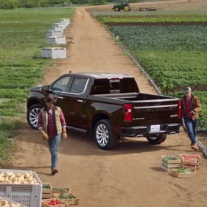 2.1K reactions · 97 shares | A esto nos referimos cuando decimos que la Durabed en la Silverado es la caja más funcional que en cualquier otra pickup. | Chevy Trucks | Facebook