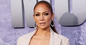 Jennifer Lopez Reveals Selfie With Facial Wound