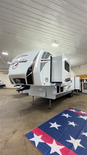 2026 Cardinal 35FL | Front Living | #cardinal #rvtour #5thwheel | The RV Hunter
