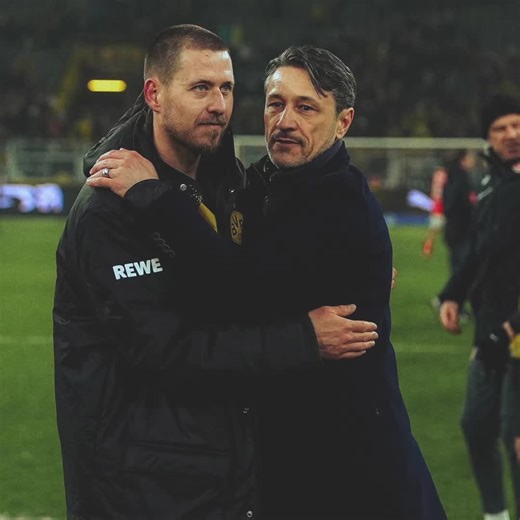 FRIDAY NIGHT FEELS... Another win under the Westfalenstadion lights! 🎉⚫🟡 #BVB